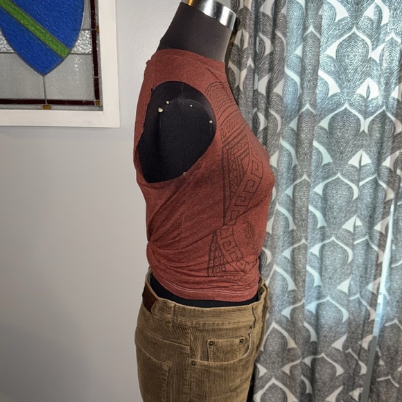 Title Unknown Sleeveless Bohemian T Shirt - Picture 5 of 8